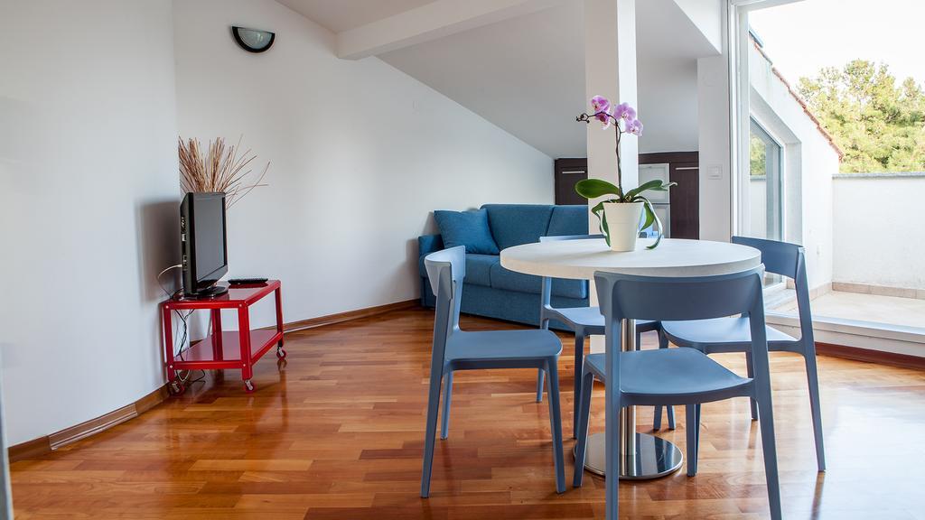 Apartment Lunta クルク エクステリア 写真
